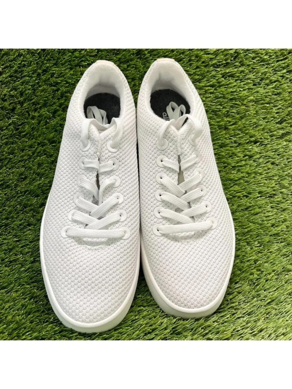 Allbirds Cruiser Womens Size 10 White Athletic Running Walking Shoes Sneakers